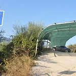Florena 2* Episkopos