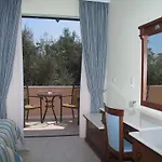 Florena Hotel 2*