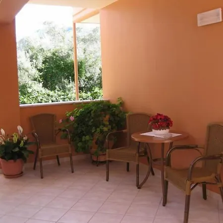 Florena Hotel